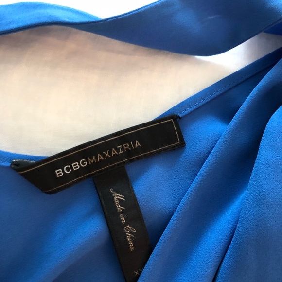 BCBG drape front short sleeve top, size xxs - Picture 2 of 4
